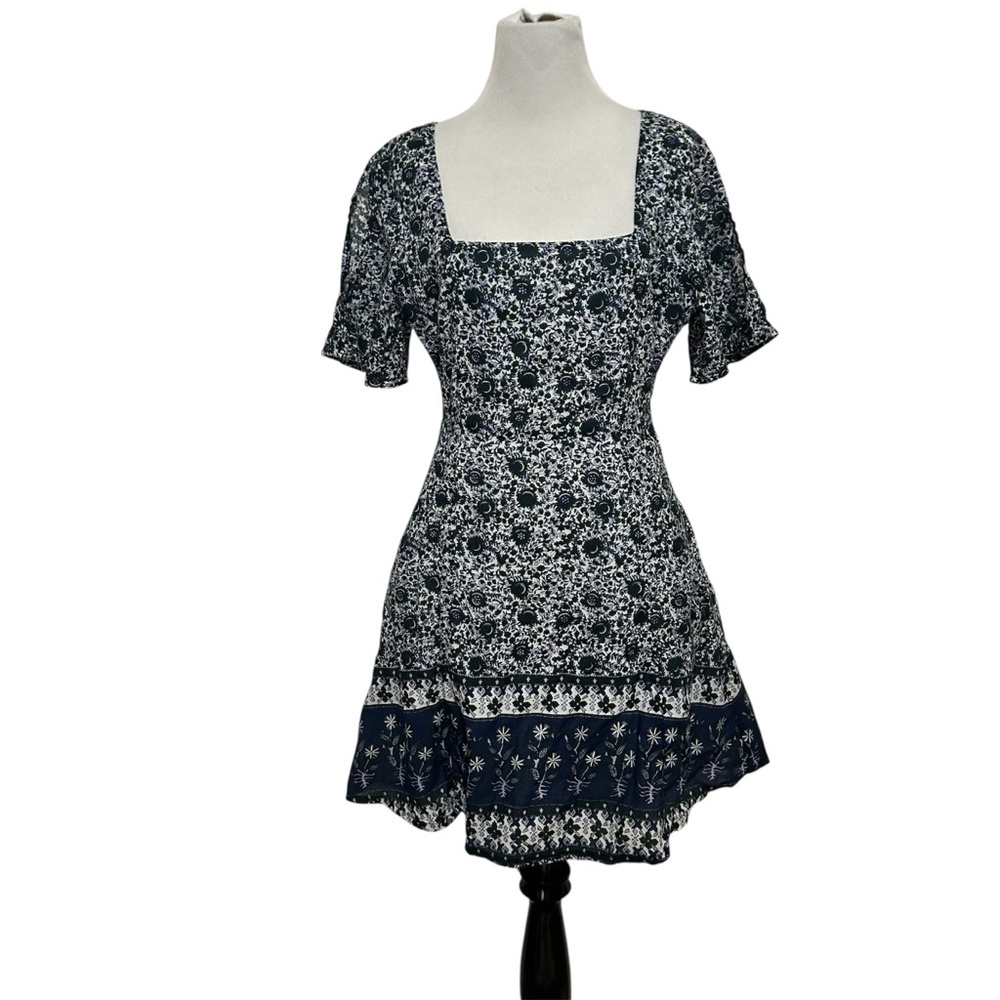 Swell square neck floral dress size 6